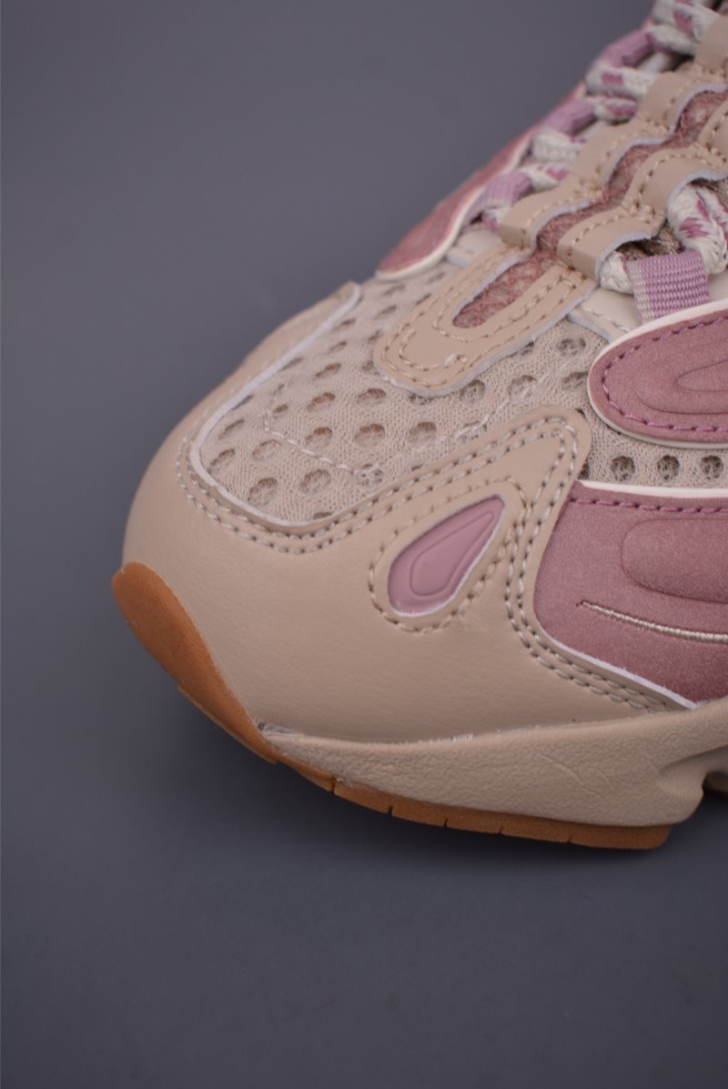 New Balance M1000 view