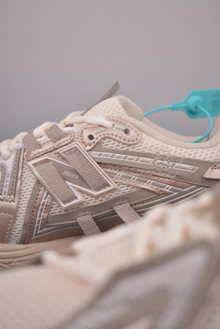 New Balance M1906 view 8