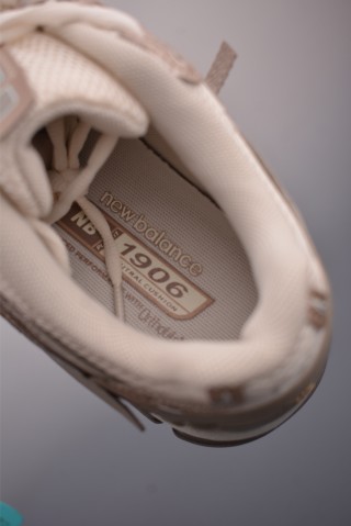 New Balance M1906 view 9