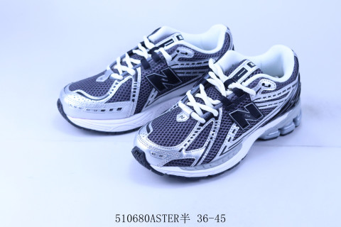 New Balance M1906 view 5