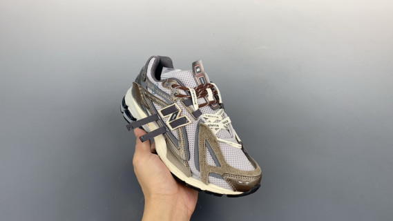 New Balance M1906 view 10