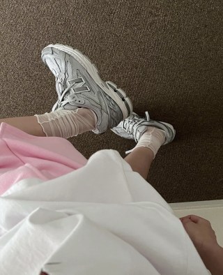 New Balance M1906 view 2