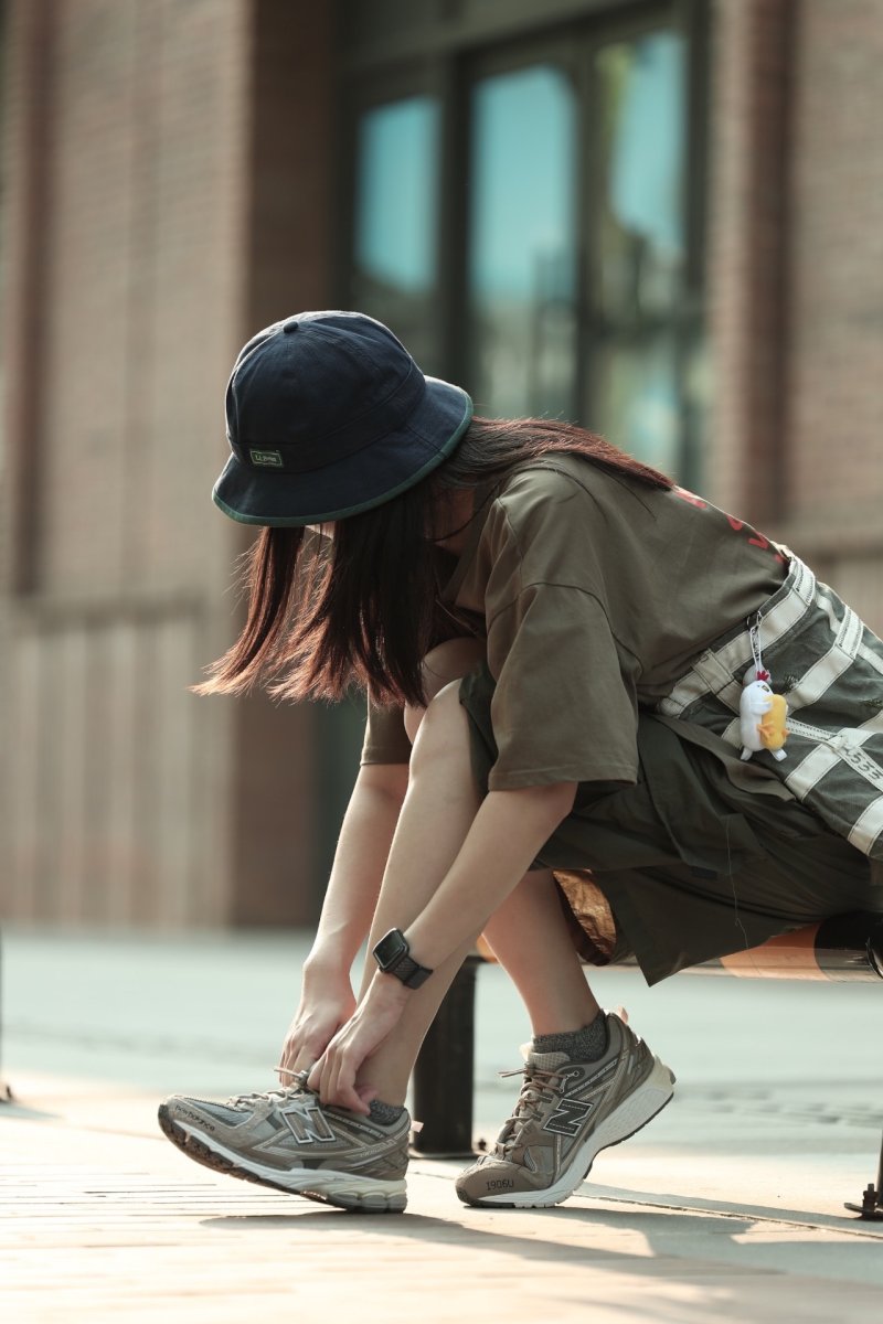 New Balance M1906