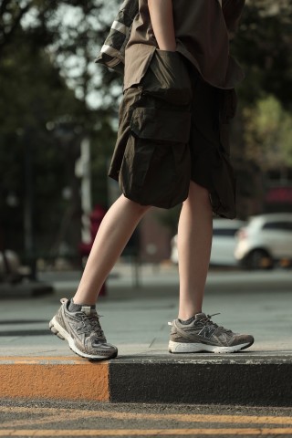 New Balance M1906 view 2
