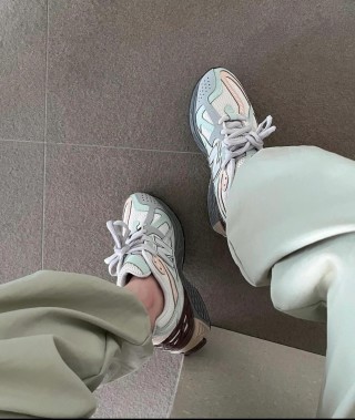 New Balance M1906 view 3