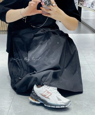 New Balance M1906 view 5