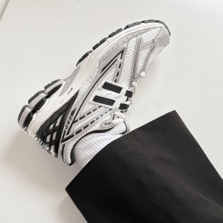 New Balance M1906 view 1