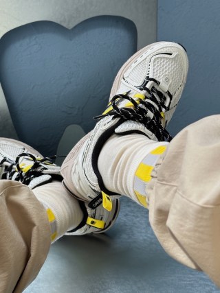 New Balance M1906 view 3