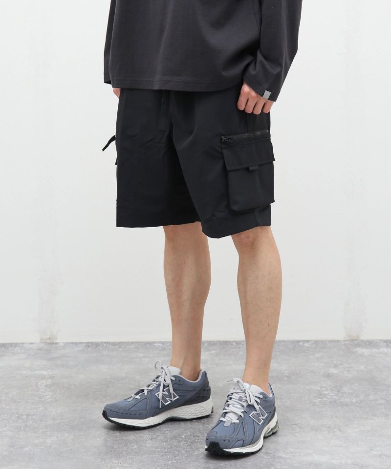 New Balance M1906 view