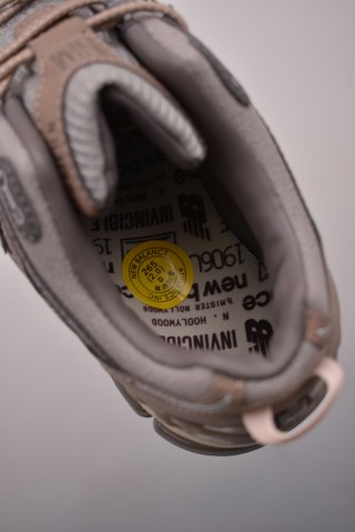New Balance M1906 view 9