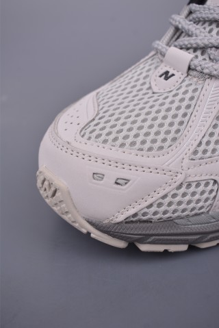 New Balance M1906 view 6
