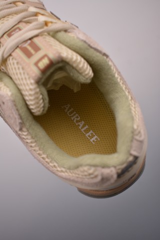 New Balance M1906 view 9