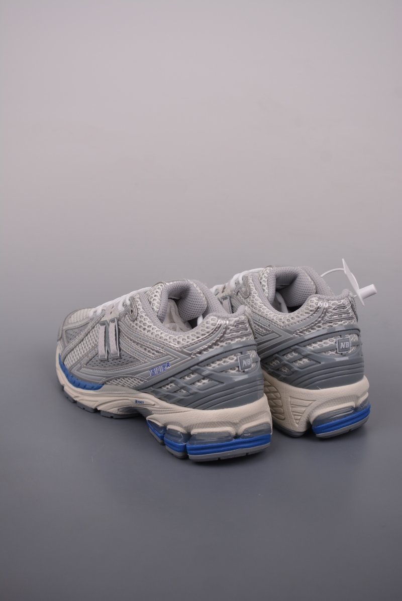 New Balance M1906 view