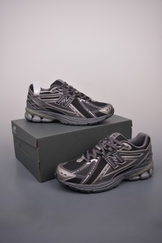 New Balance M1906 view 5