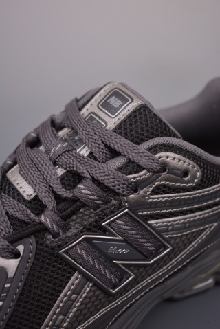 New Balance M1906 view 7