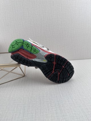 New Balance M1906 view 9