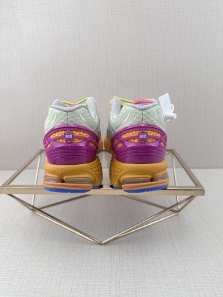 New Balance M1906 view 5