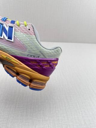 New Balance M1906 view 8