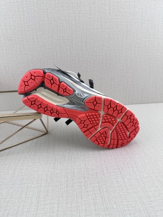 New Balance M1906 view 6