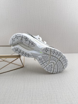 New Balance M1906 view 6