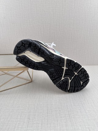 New Balance M1906 view 6