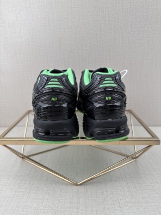 New Balance M1906 view 5
