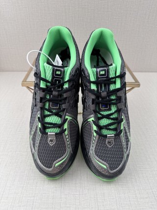 New Balance M1906 view 9