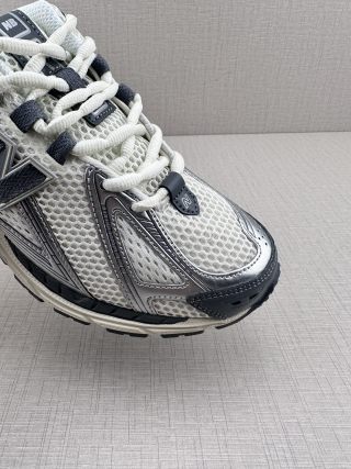 New Balance M1906 view 7