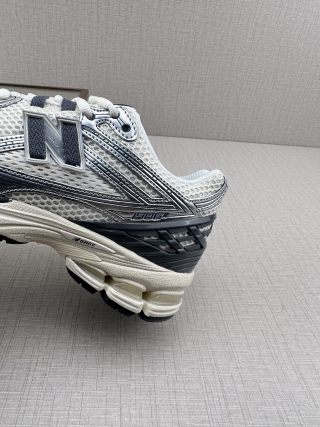 New Balance M1906 view 8