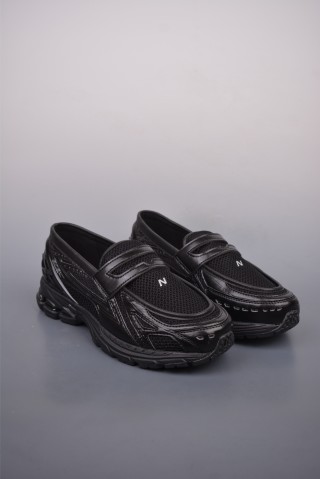 New Balance M1906 Loafer