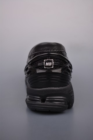 New Balance M1906 Loafer view 4