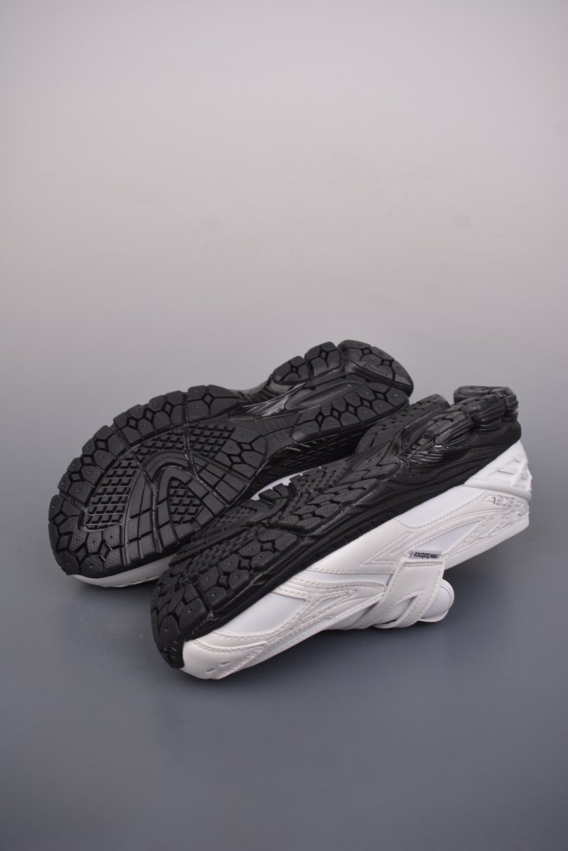 New Balance M1906 Loafer view
