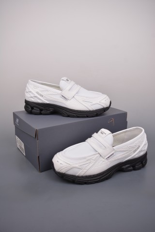 New Balance M1906 Loafer view 5
