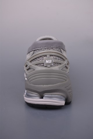 New Balance M1906 Loafer view 4