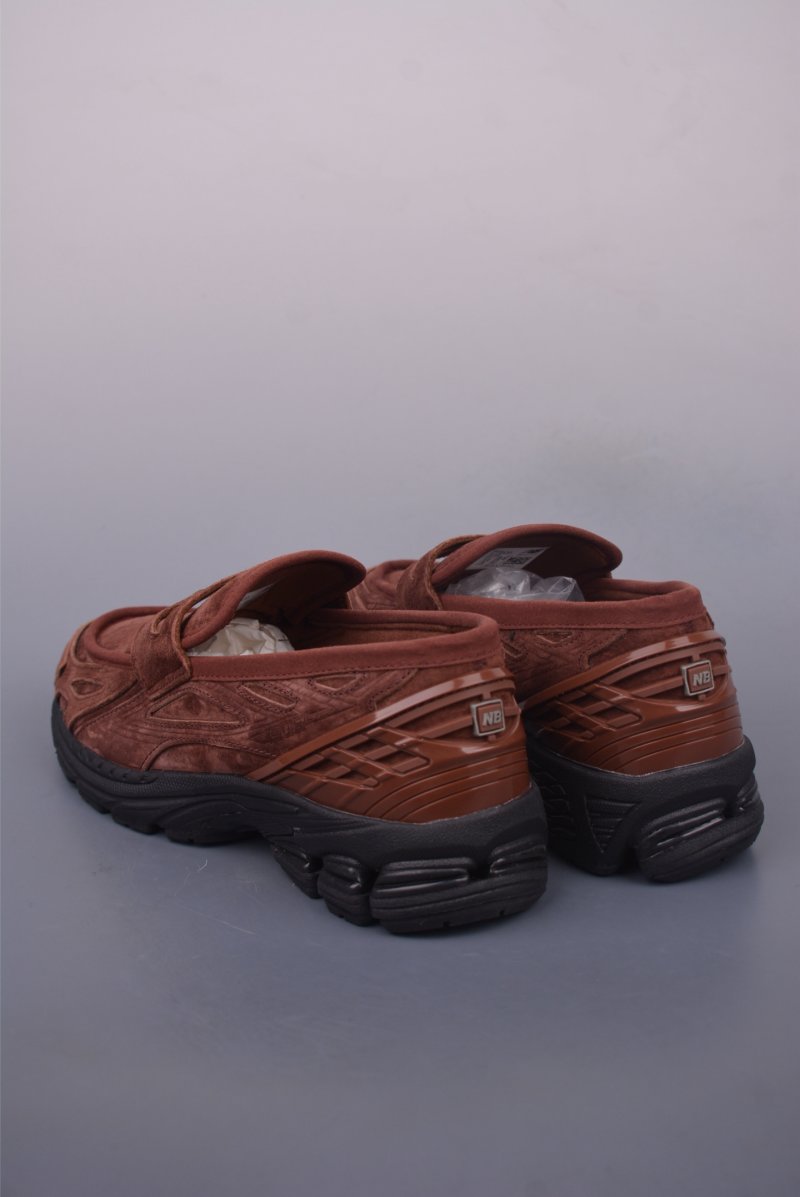 New Balance M1906 Loafer view