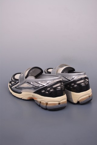 New Balance M1906 Loafer view 2