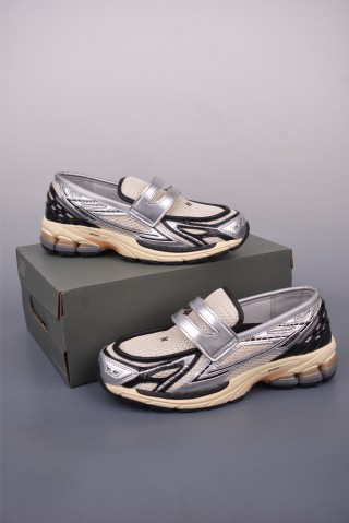 New Balance M1906 Loafer view 5