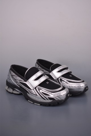 New Balance M1906 Loafer