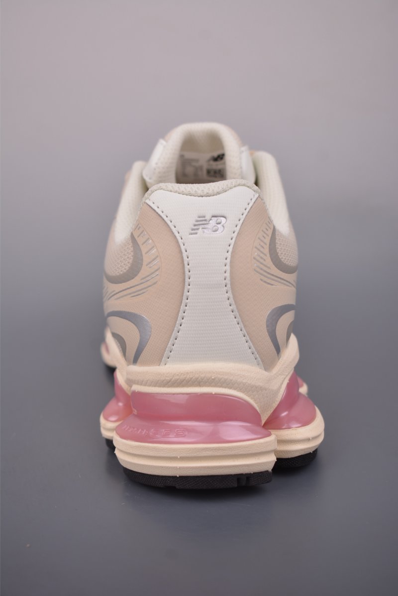 New Balance M2000 view