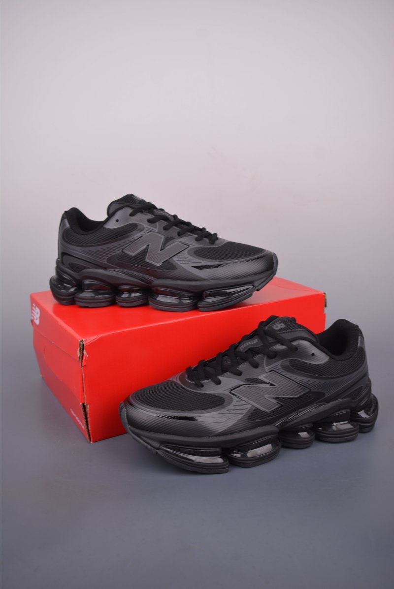 New Balance M2000 view