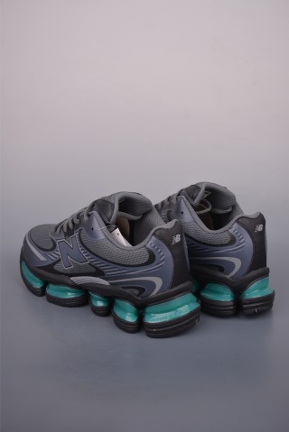 New Balance M2000 view 2