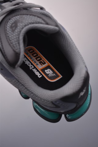 New Balance M2000 view 9