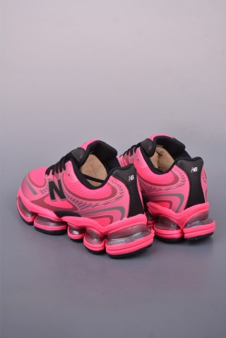 New Balance M2000 view 2