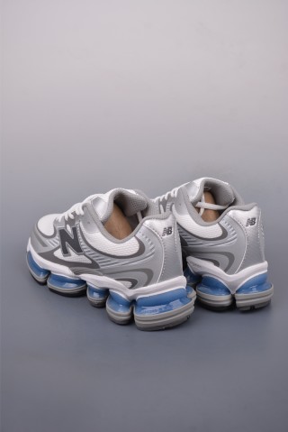New Balance M2000 view 2