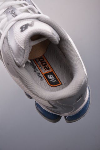 New Balance M2000 view 9