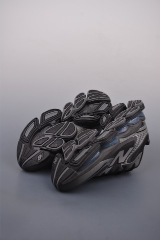 New Balance M2000 view 3