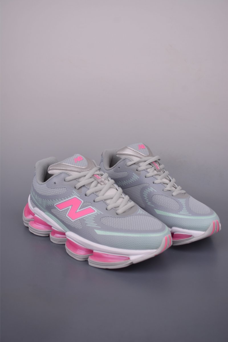New Balance M2000