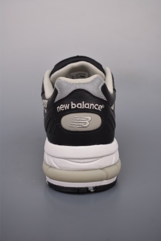 New Balance M2000 view 4
