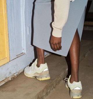 Auralee X New Balance 2002R view 2