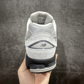 New Balance M2002R 'Grey / Black' view 4